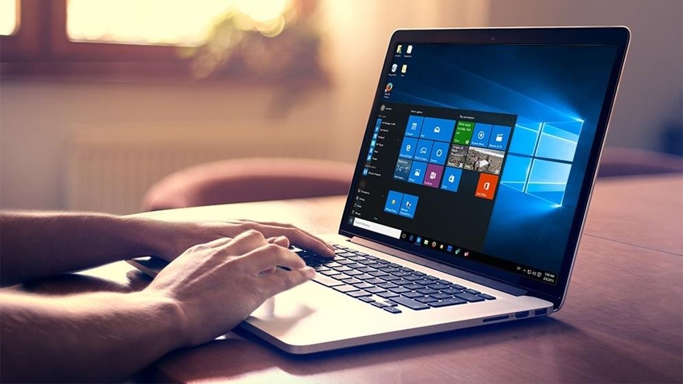 Laptop τελευταίας τεχνολογίας